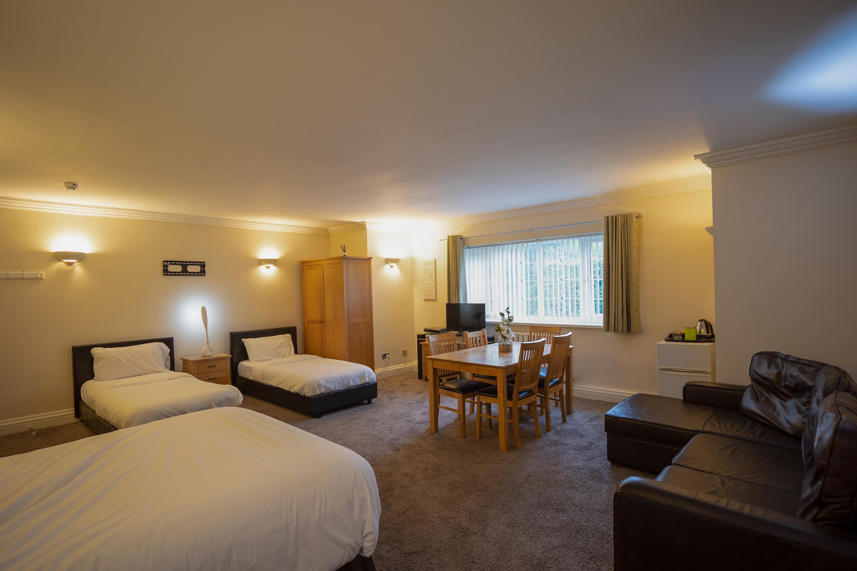 Oyo Oakcroft Guest House Manchester Airport Ringway Eksteriør billede