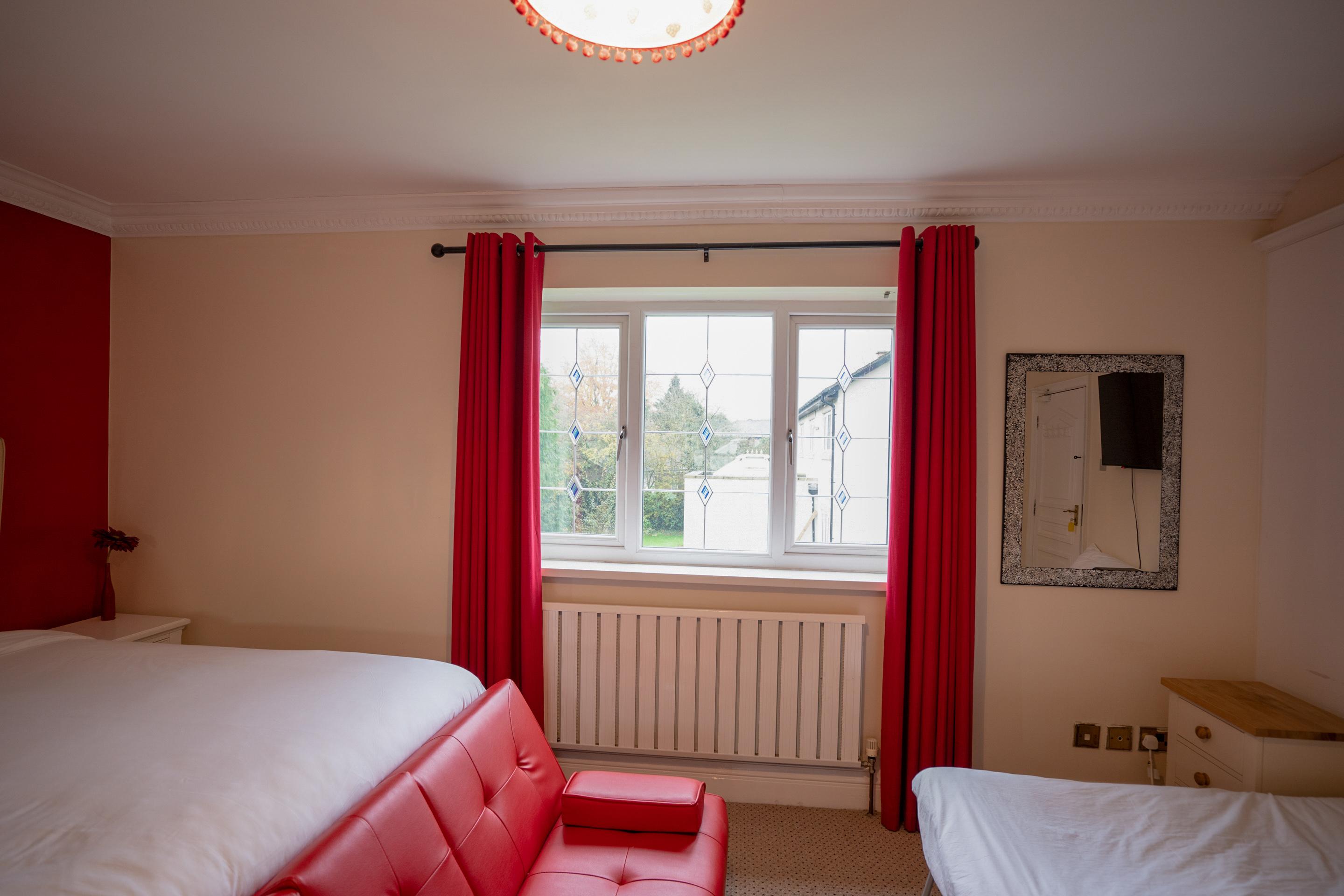 Oyo Oakcroft Guest House Manchester Airport Ringway Eksteriør billede