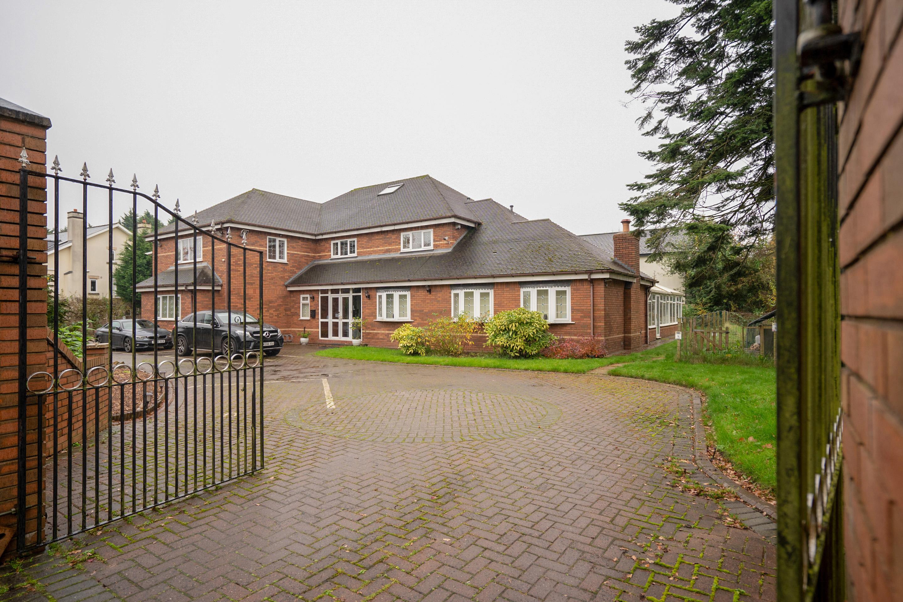 Oyo Oakcroft Guest House Manchester Airport Ringway Eksteriør billede
