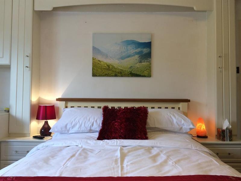 Oyo Oakcroft Guest House Manchester Airport Ringway Eksteriør billede